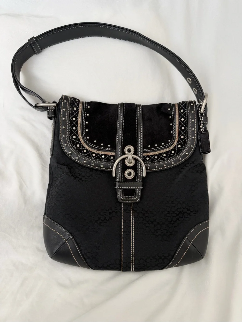 Coach Vintage Y2K Studded Large Soho